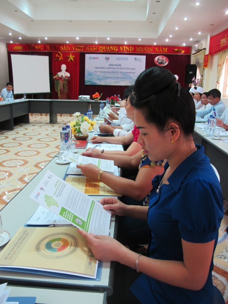 Hội nghị vận động lãnh đạo huyện Tuần Giáo, tỉnh Điện Biên