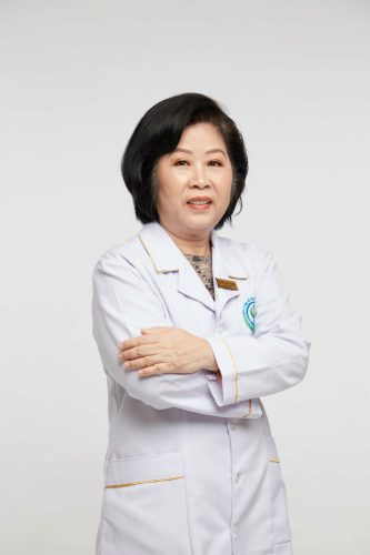 Bác sĩ Đông y chữa thoát vị đĩa đệm - Nguyễn Thùy Ngoan
