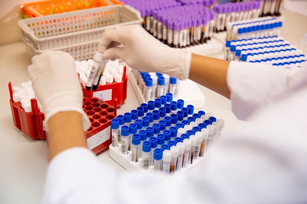 Giá xét nghiệm ADN tại bệnh viên Truyền máu Huyết học là bao nhiêu?